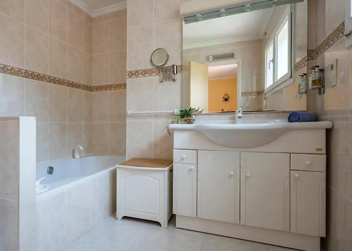 Вилла Murales By El Tosalet